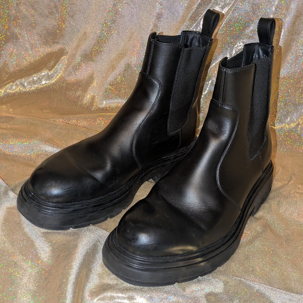 Salvatore Ferragamo Black Leather Chelsea Boots